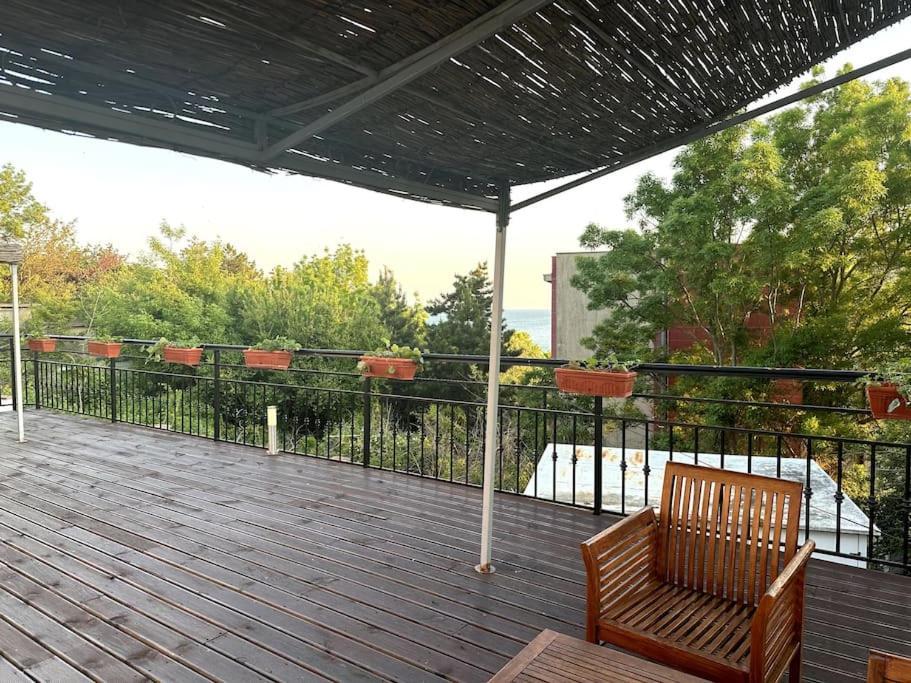 Spacious Fully Furnished Studio In Kavarna Apart Hotel Eksteriør bilde