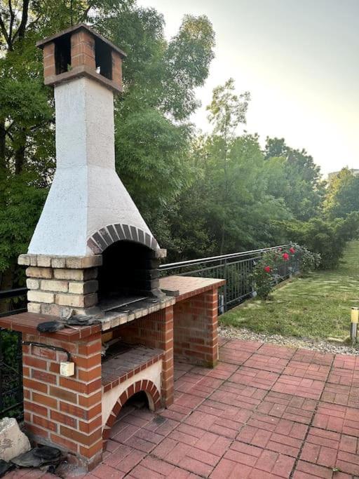 Spacious Fully Furnished Studio In Kavarna Apart Hotel Eksteriør bilde